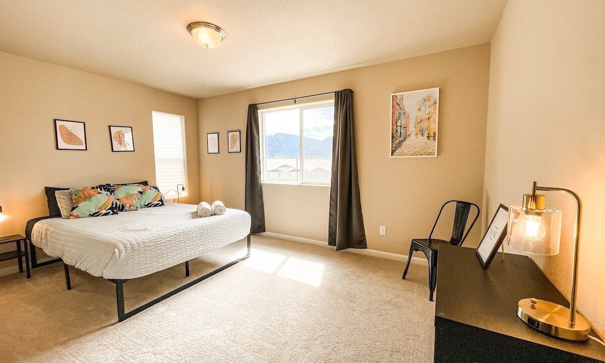 Photo of Bedroom in Central Colorado Springs