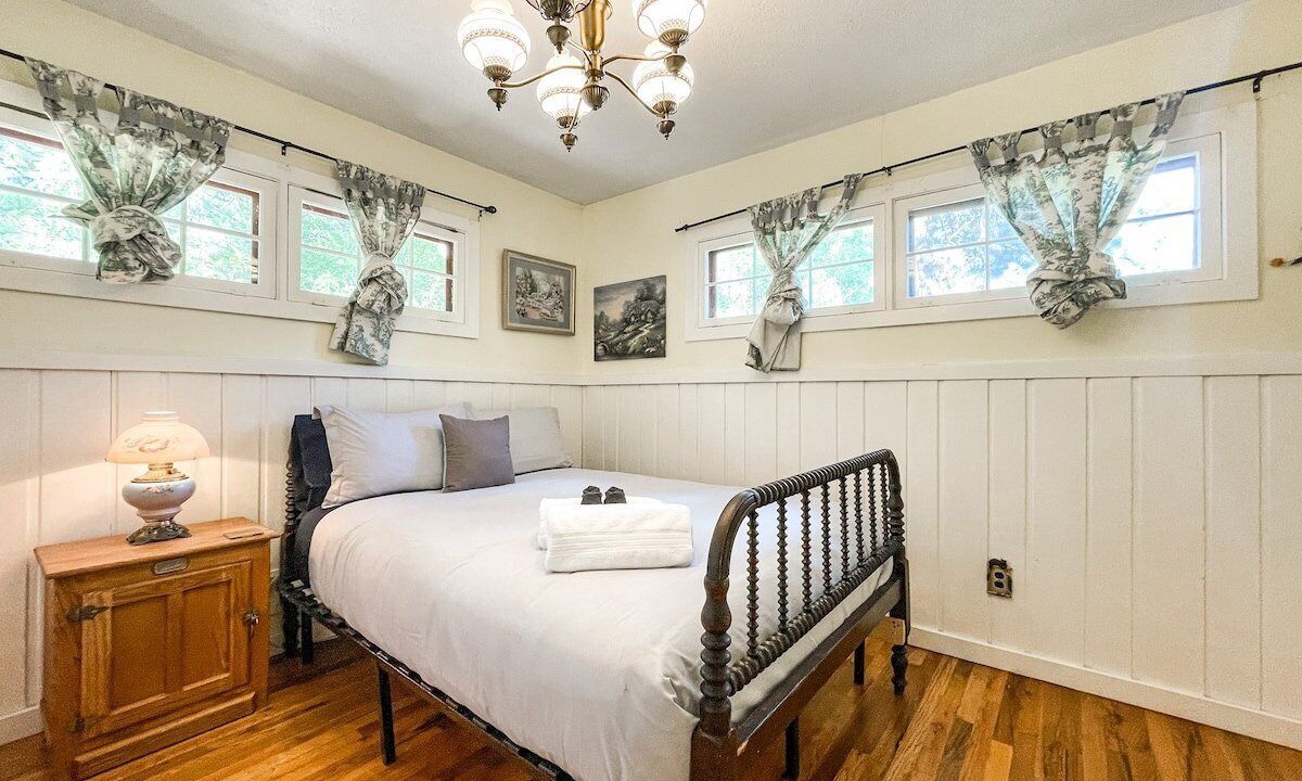 Photo of Bedroom in Cascade-Chipita Park