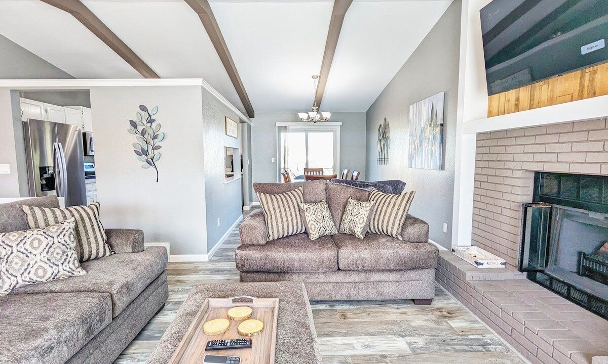 Photo of Livingroom in Briargate