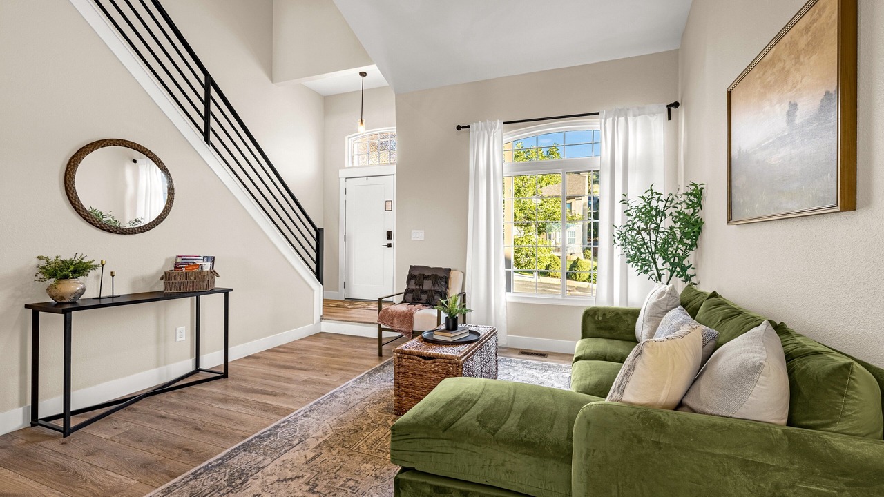 Photo of Livingroom in Northwest Colorado Springs