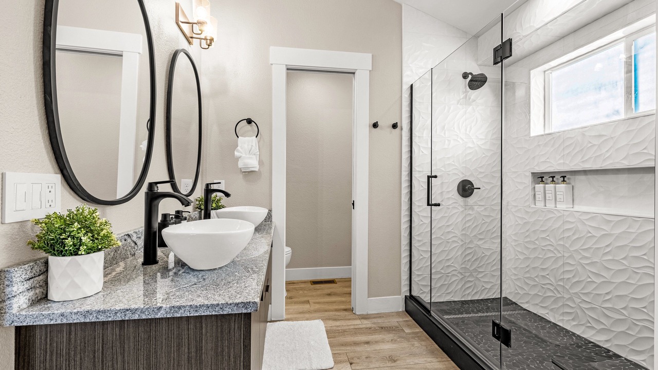 Photo of Bathroom in Northwest Colorado Springs