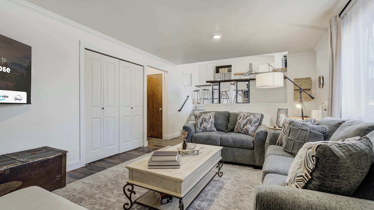 Photo of Bedroom in Cheyenne Meadows