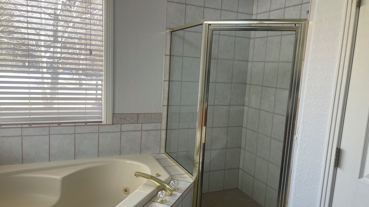 Photo of Bathroom in Dalton Ranch
