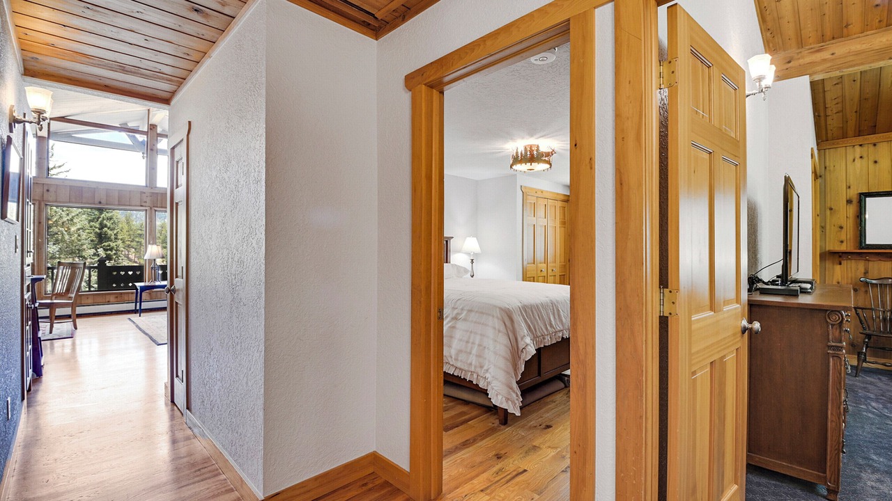 Photo of Bedroom in Evergreen