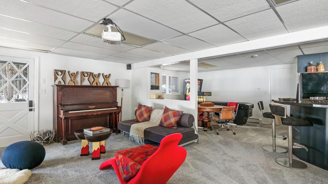 Photo of Livingroom in Dillon
