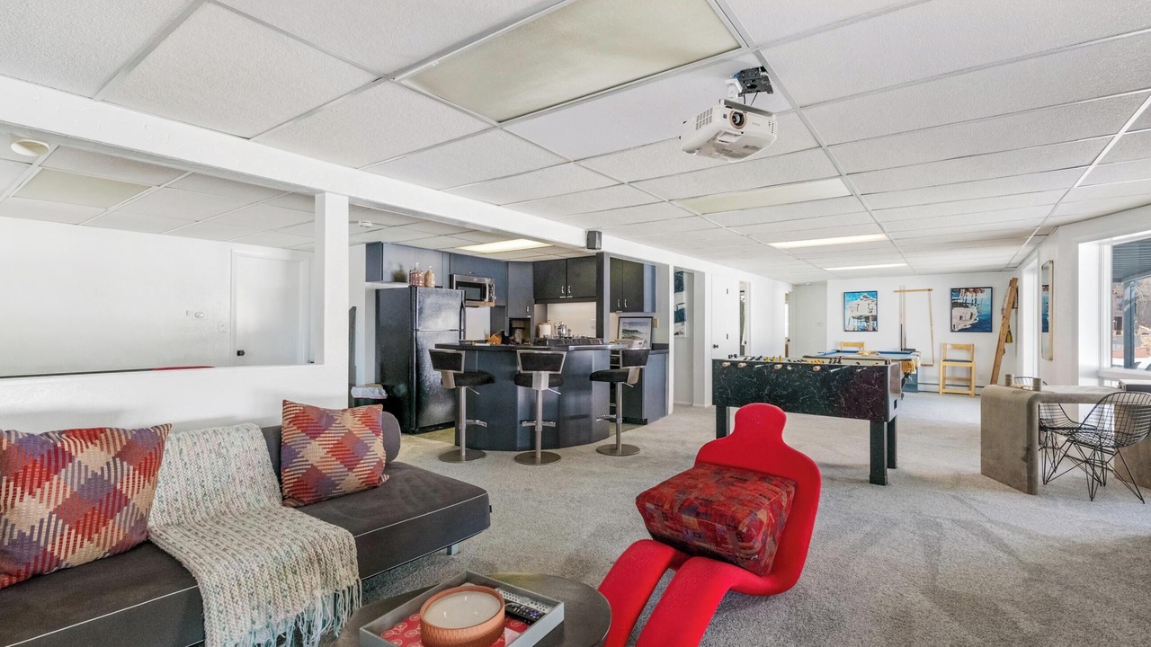 Photo of Livingroom in Dillon