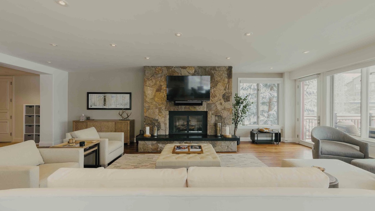 Photo of Livingroom in Beaver Creek