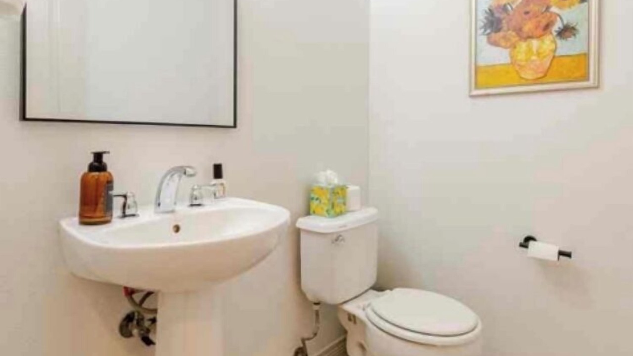 Photo of Bathroom in Commerce City