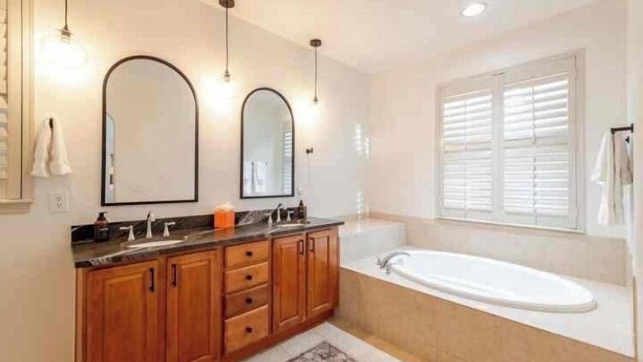 Photo of Bathroom in Commerce City