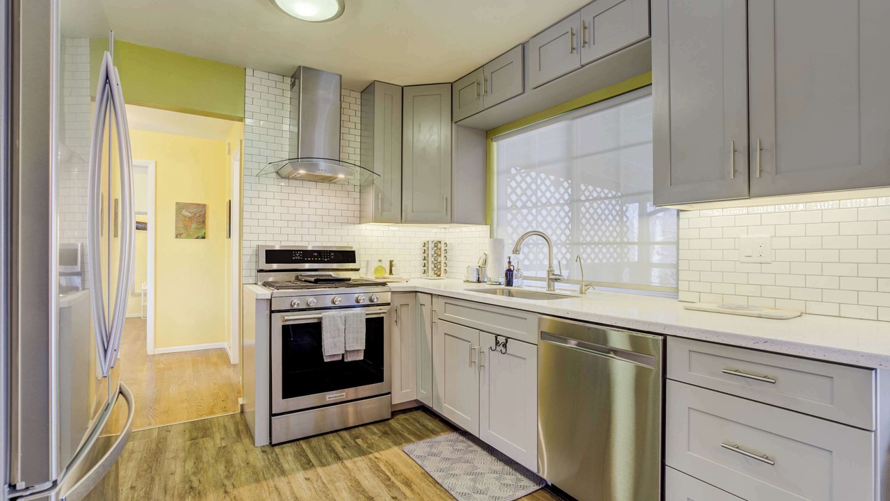 Photo of Kitchen in Security-Widefield