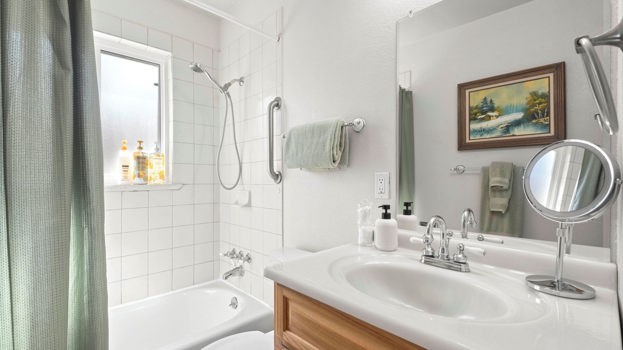 Photo of Bathroom in Highland