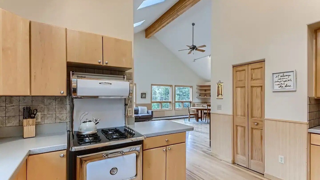 Photo of Kitchen in Black Hawk