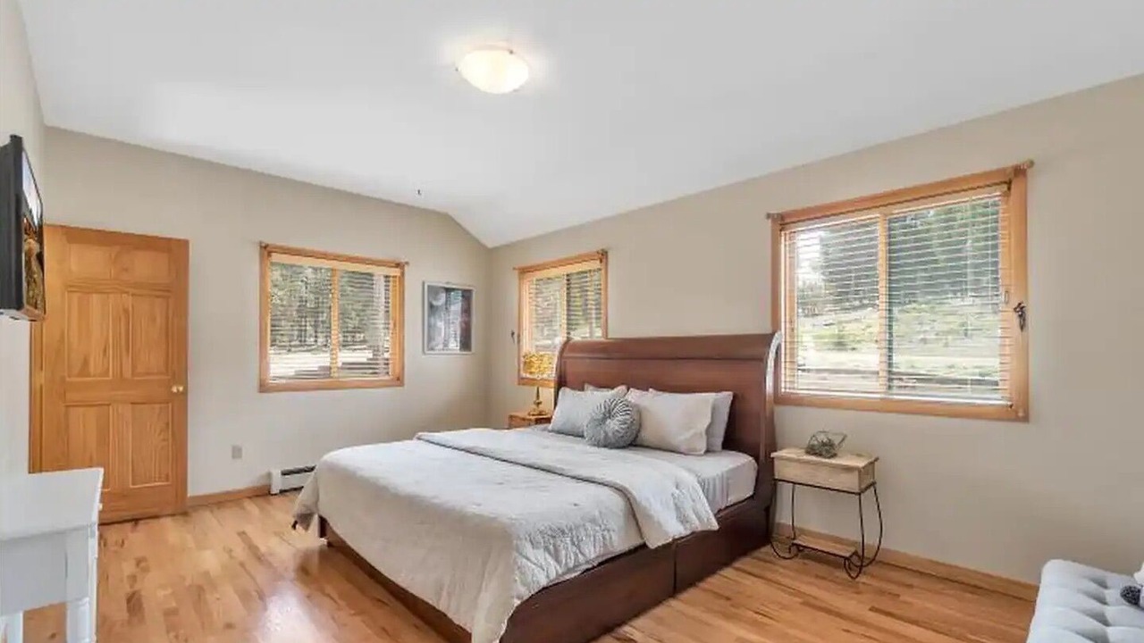 Photo of Bedroom in Black Hawk