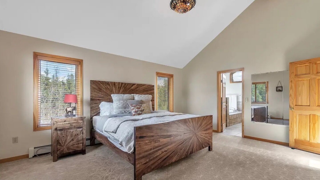 Photo of Bedroom in Black Hawk