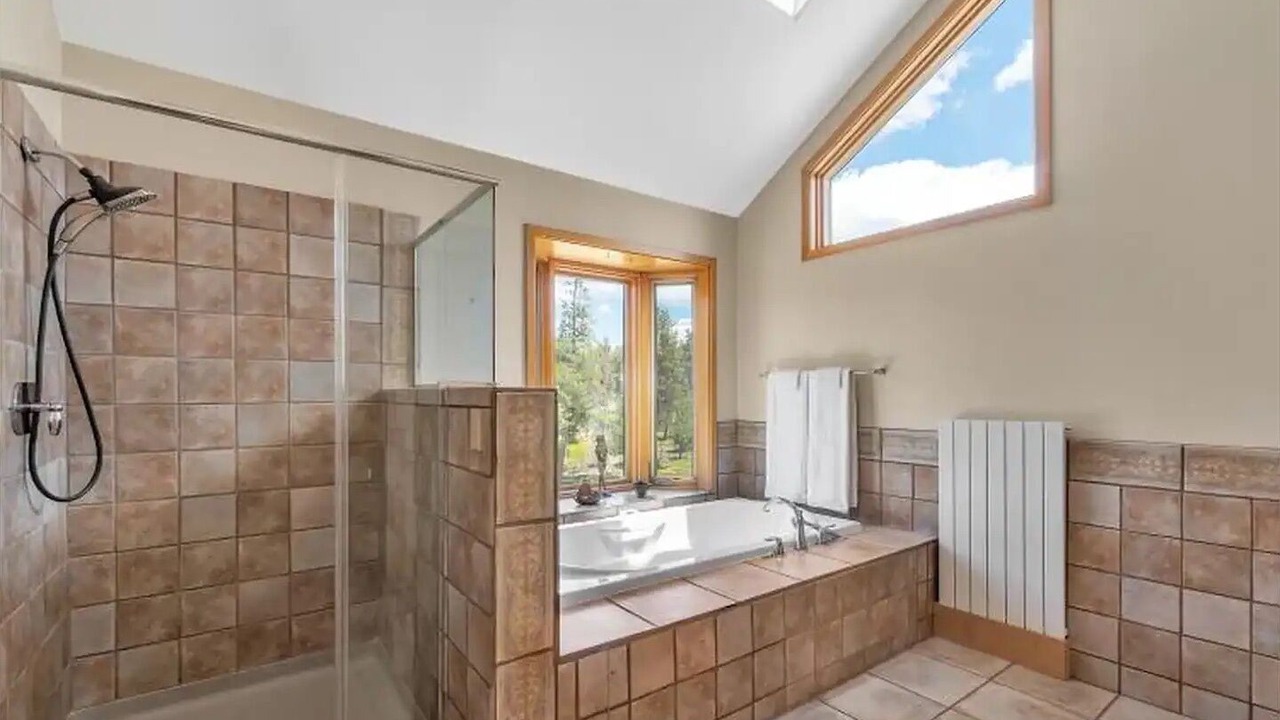 Photo of Bathroom in Black Hawk