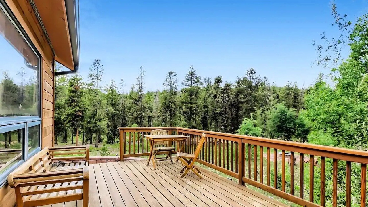 Photo of Outdoor in Black Hawk