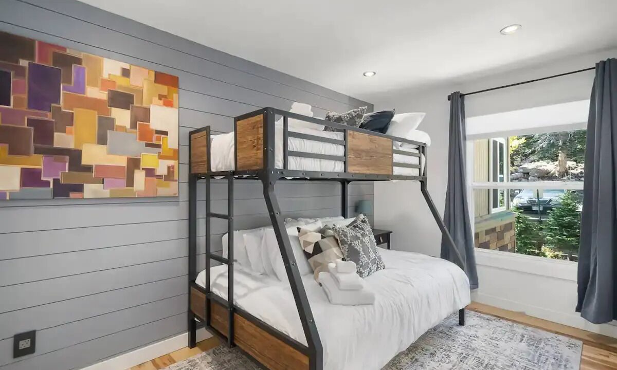 Photo of Bedroom in Saint Mary's
