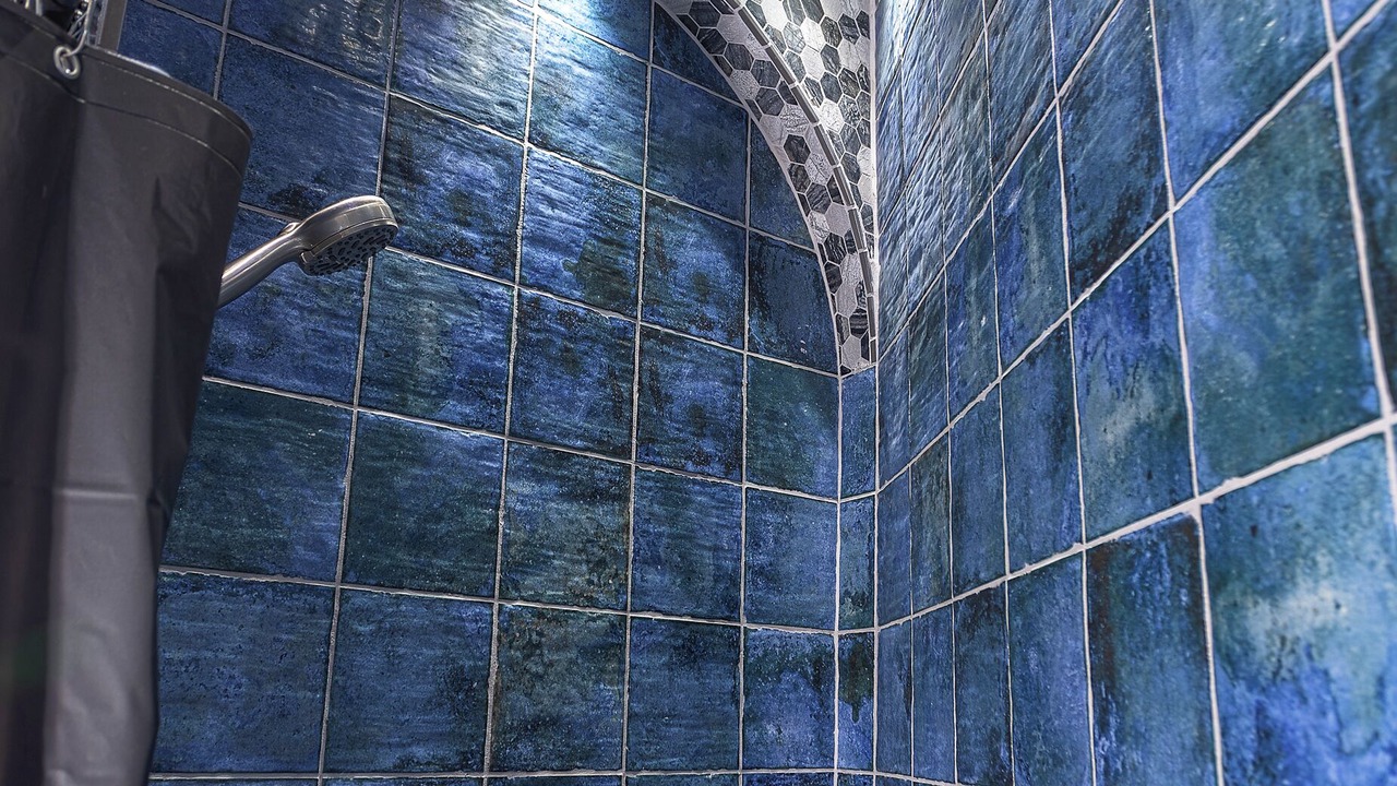 Photo of Bathroom in Dupont