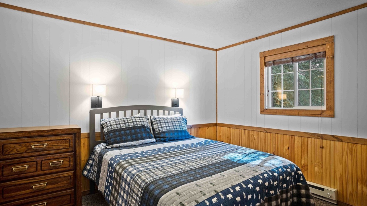 Photo of Bedroom in Almont