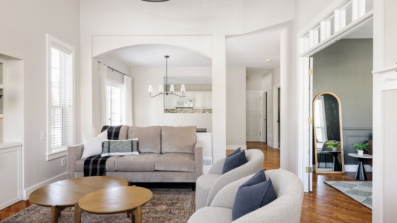 Photo of Livingroom in Federal Heights