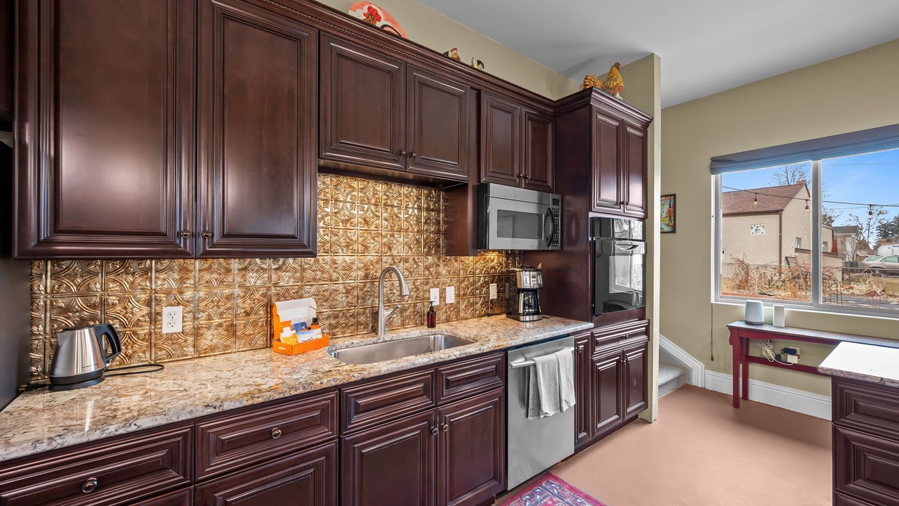 Photo of Kitchen in Creighton