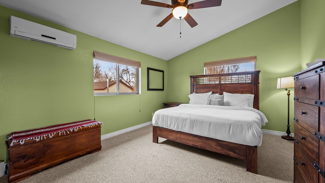 Photo of Bedroom in Creighton