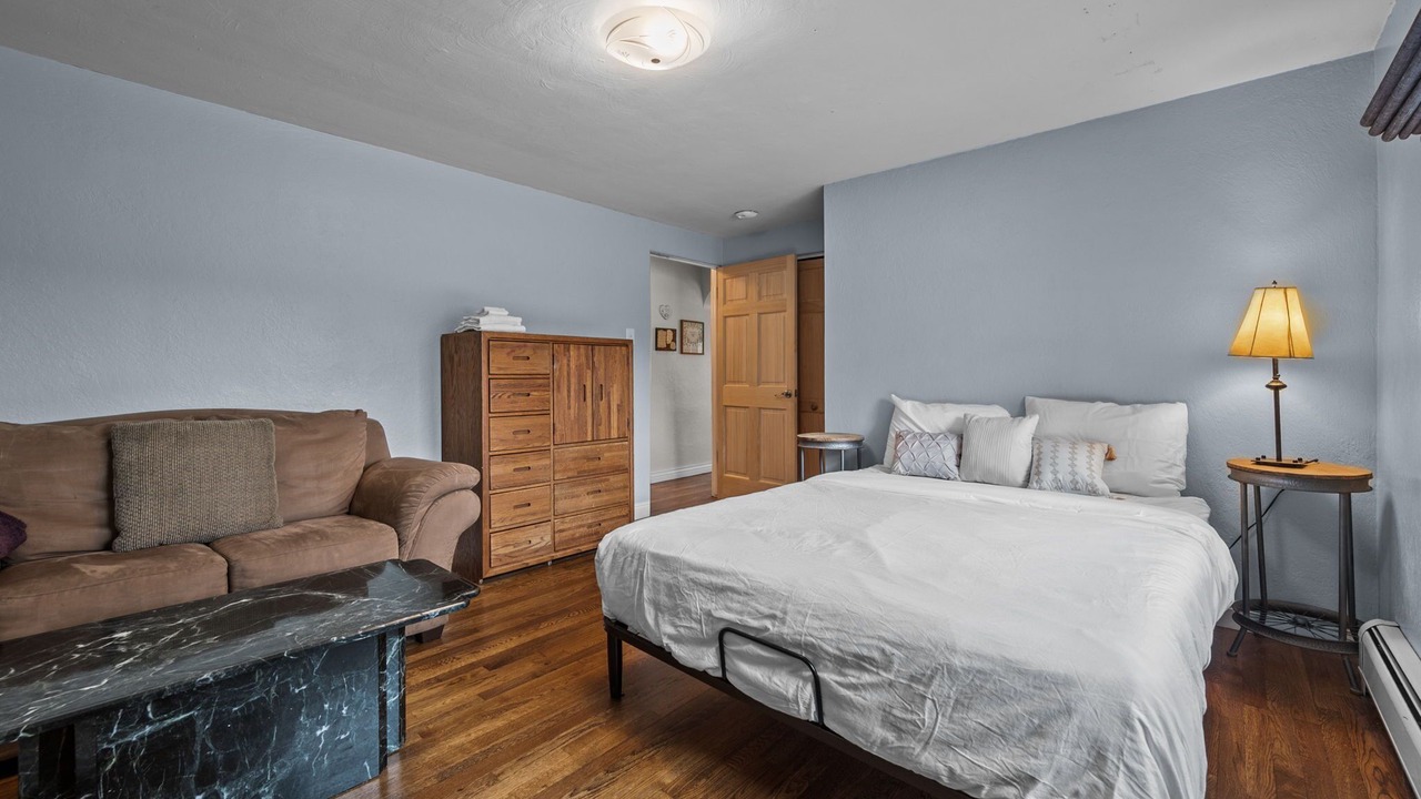 Photo of Bedroom in Creighton