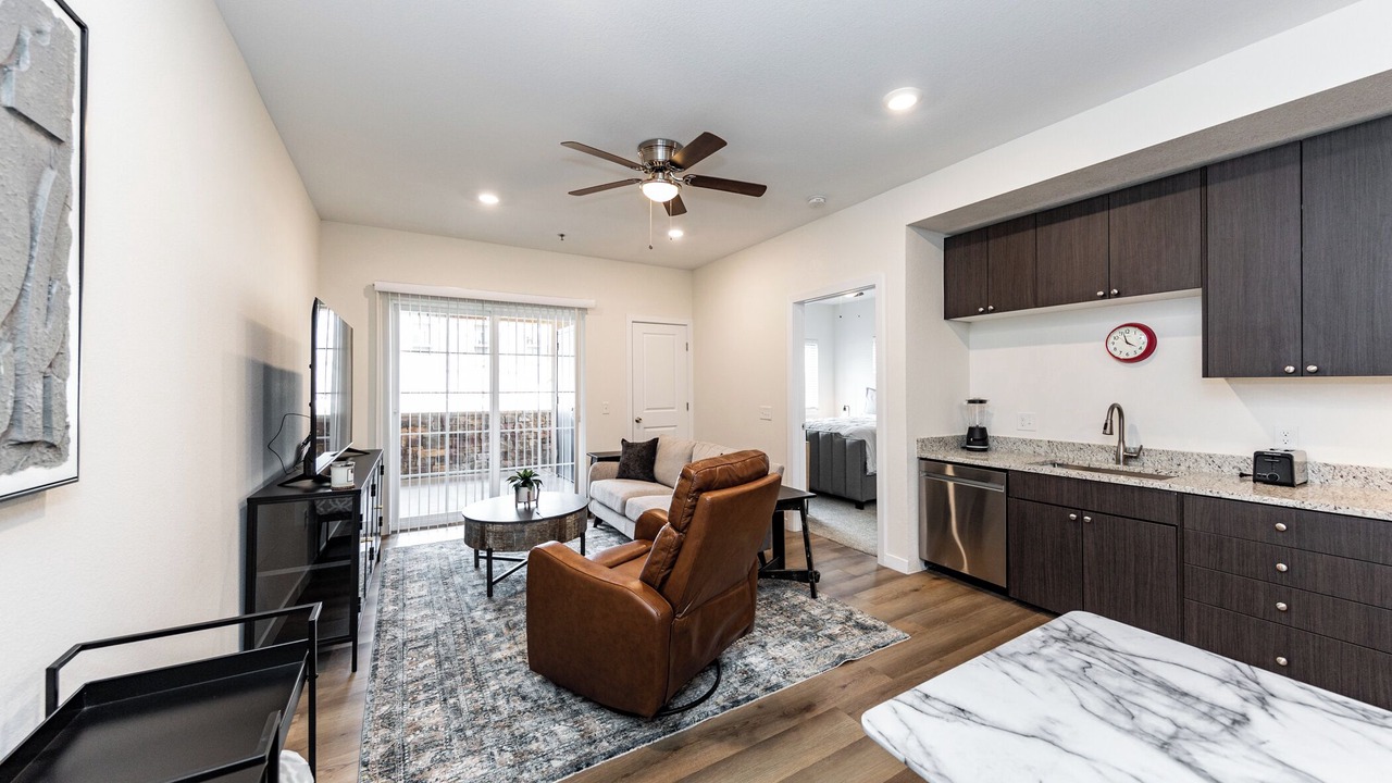 Photo of Livingroom in Mountain Shadows