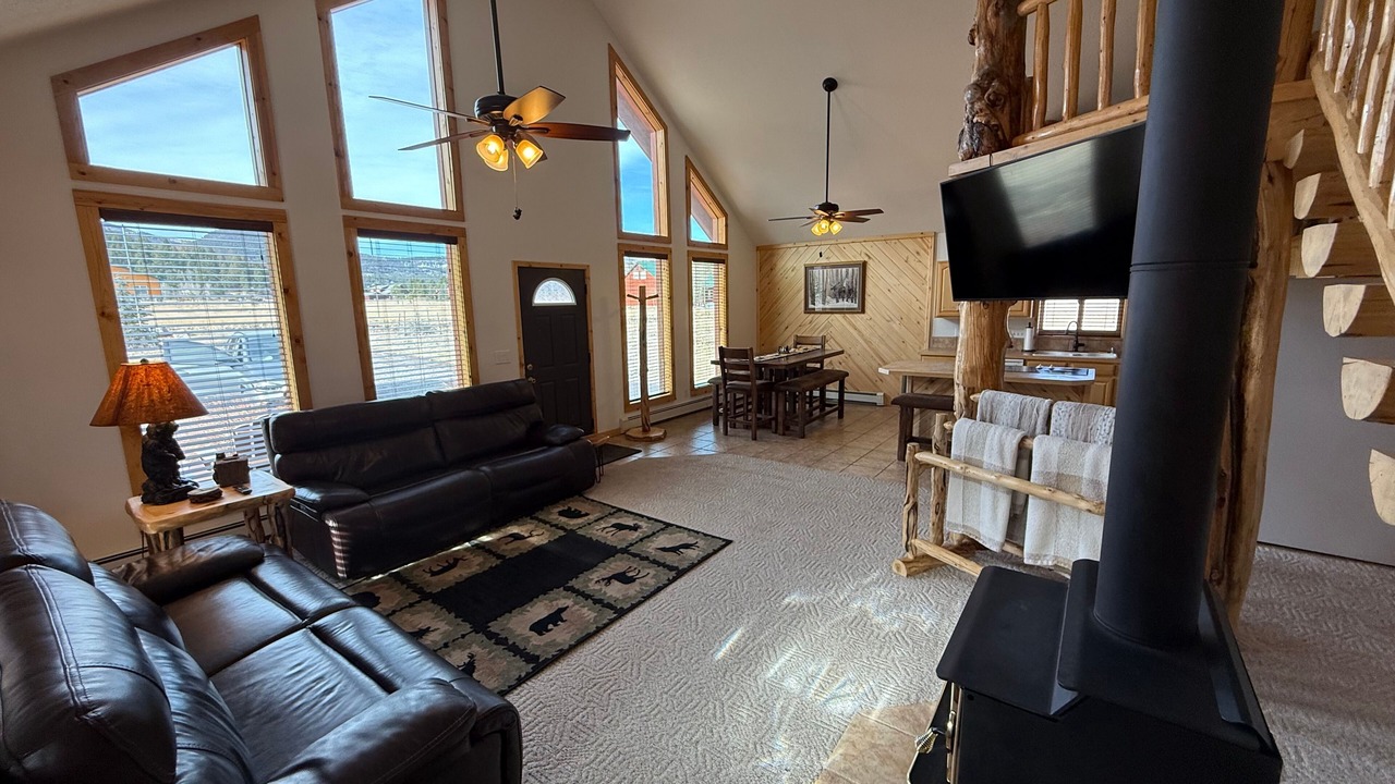 Photo of Livingroom in South Fork