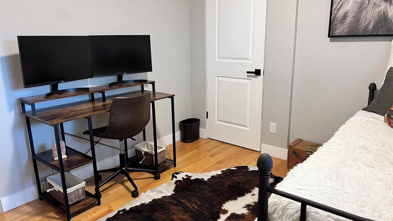 Photo of Bedroom in Lakewood