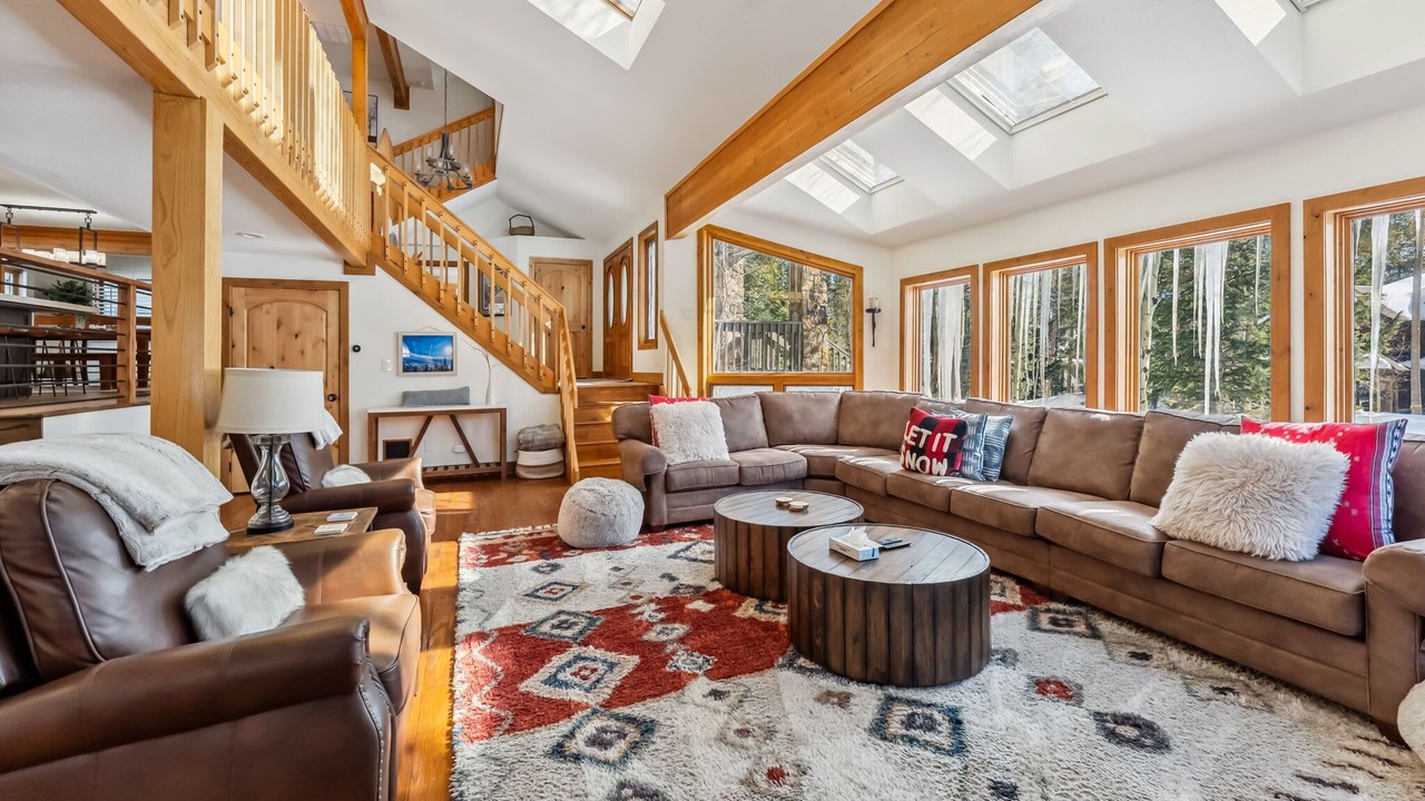 Photo of Livingroom in Christie Heights