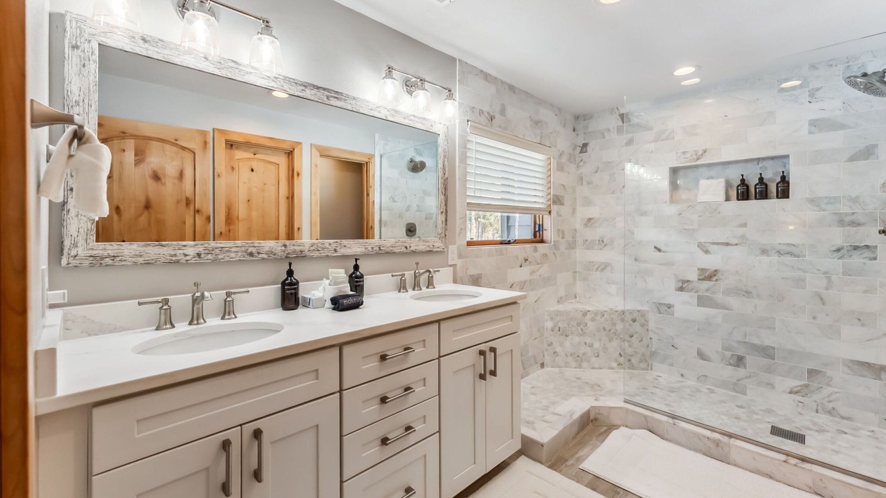 Photo of Bathroom in Christie Heights