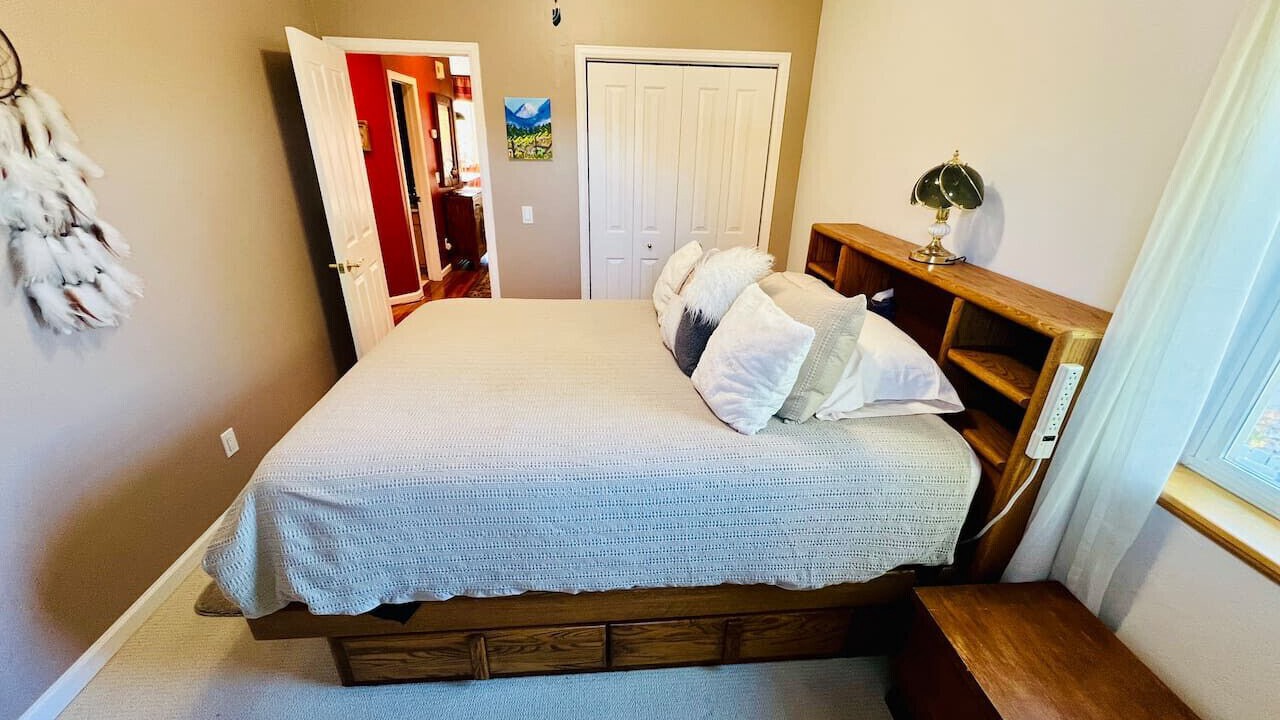 Photo of Bedroom in Carbondale