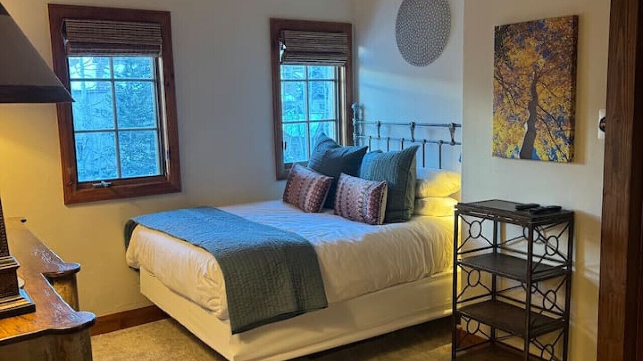 Photo of Bedroom in Mountain Village