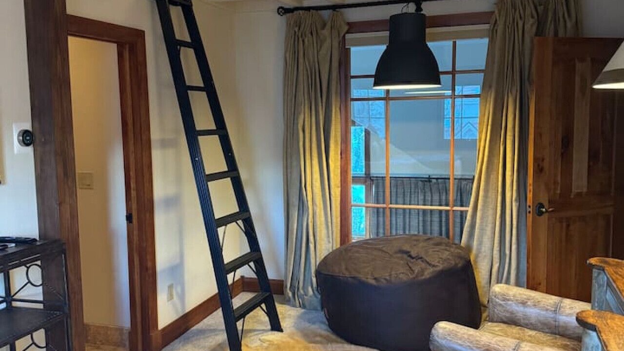 Photo of Bedroom in Mountain Village