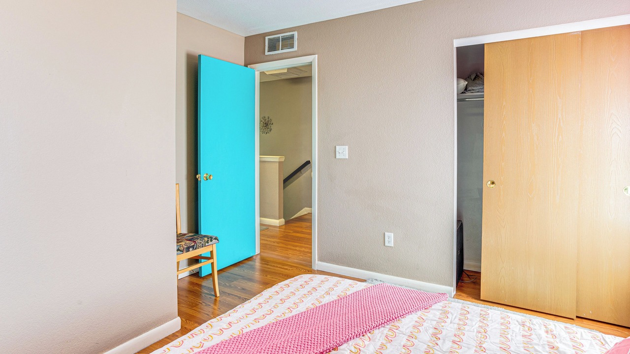 Photo of Bedroom in Northeast Park Hill