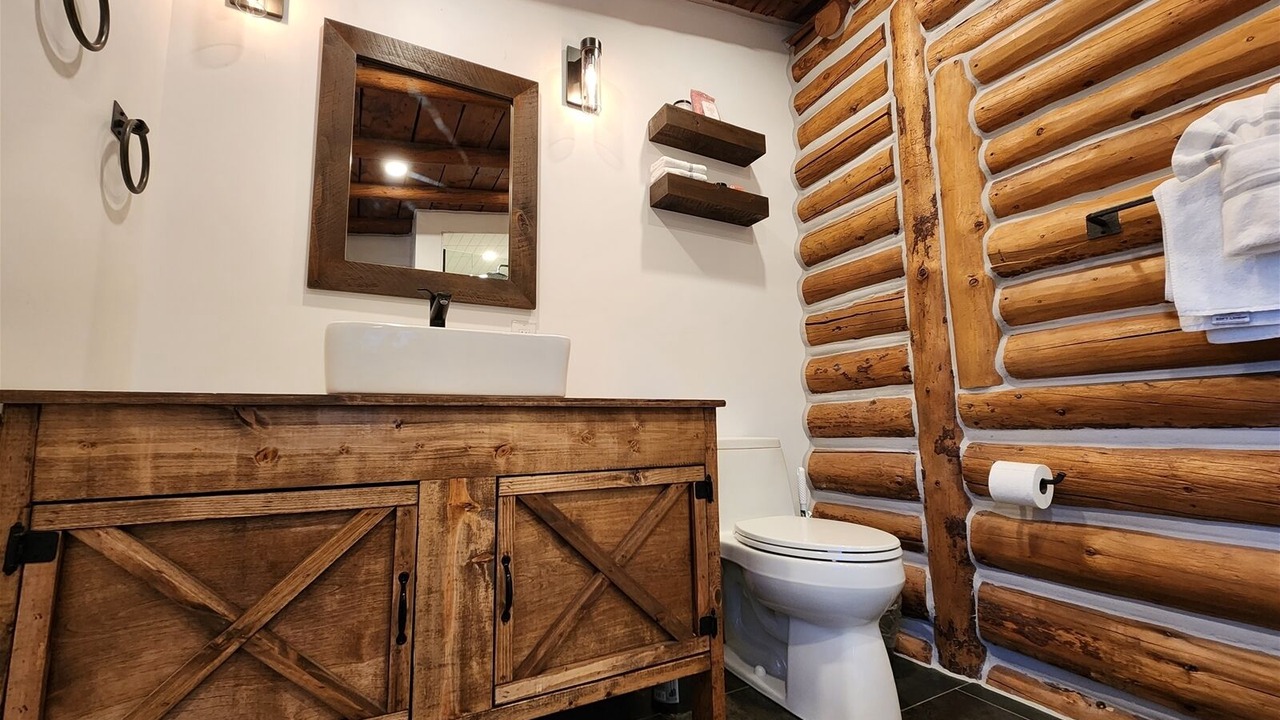 Photo of Bathroom in Allenspark