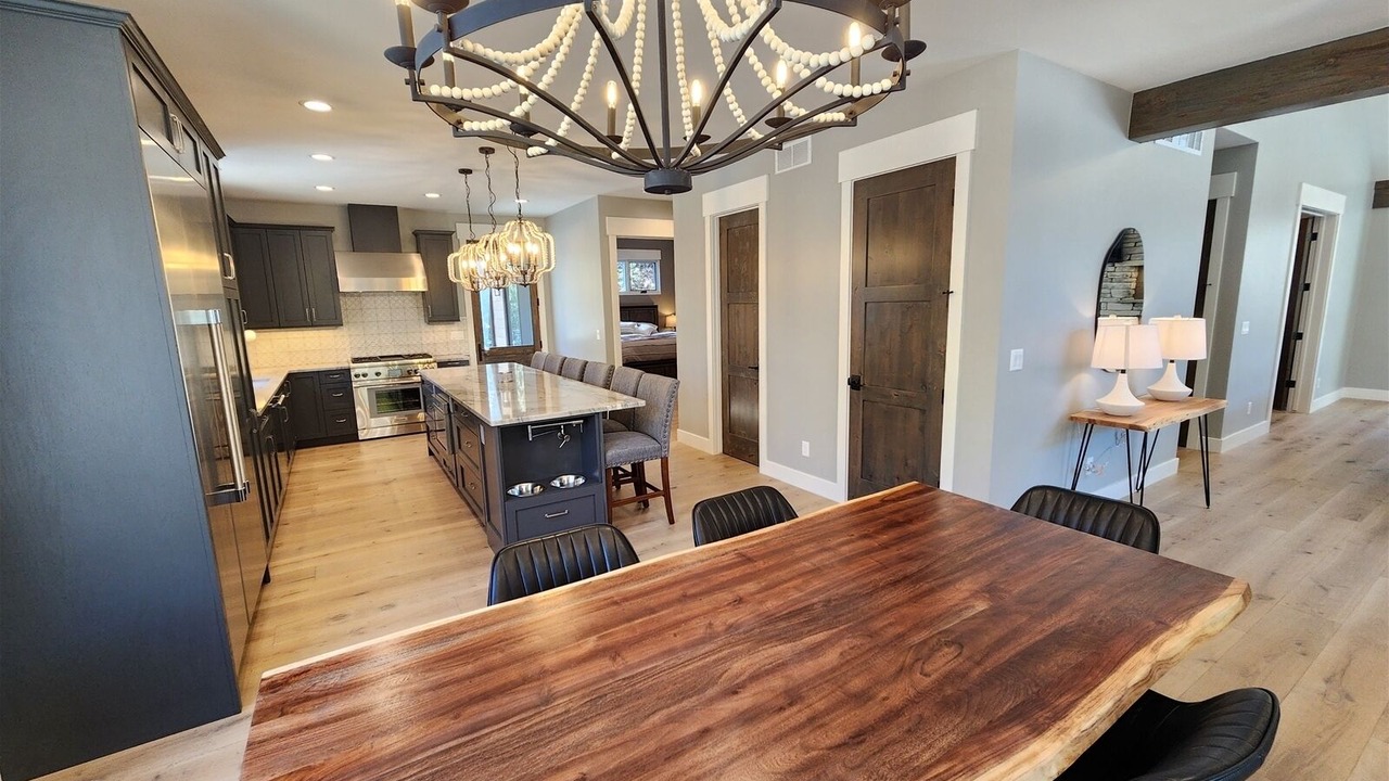 Photo of Others in Fall River Estates