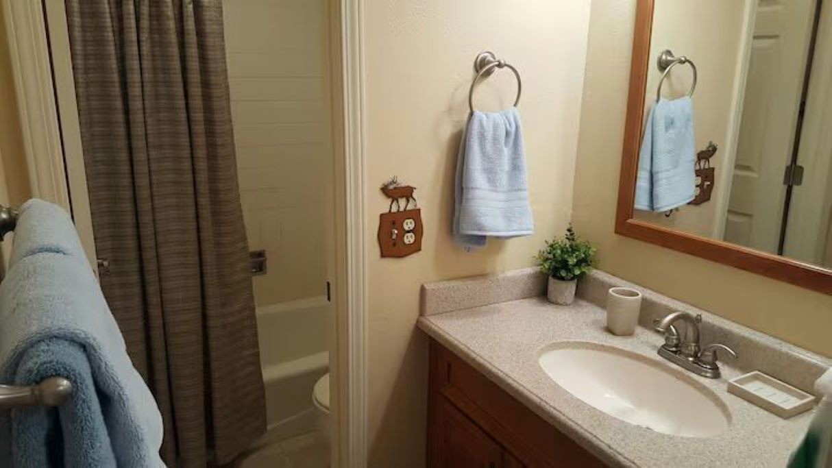 Photo of Bathroom in Dillon