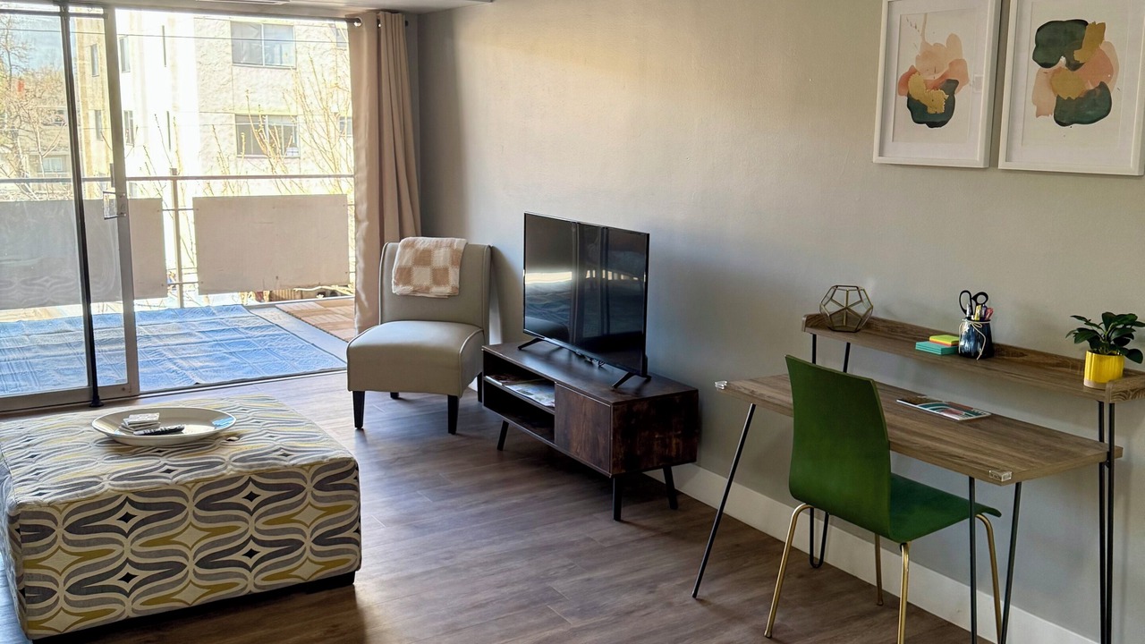 Photo of Livingroom in Hale