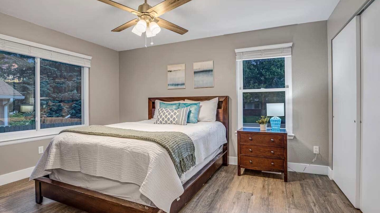 Photo of Bedroom in Columbine