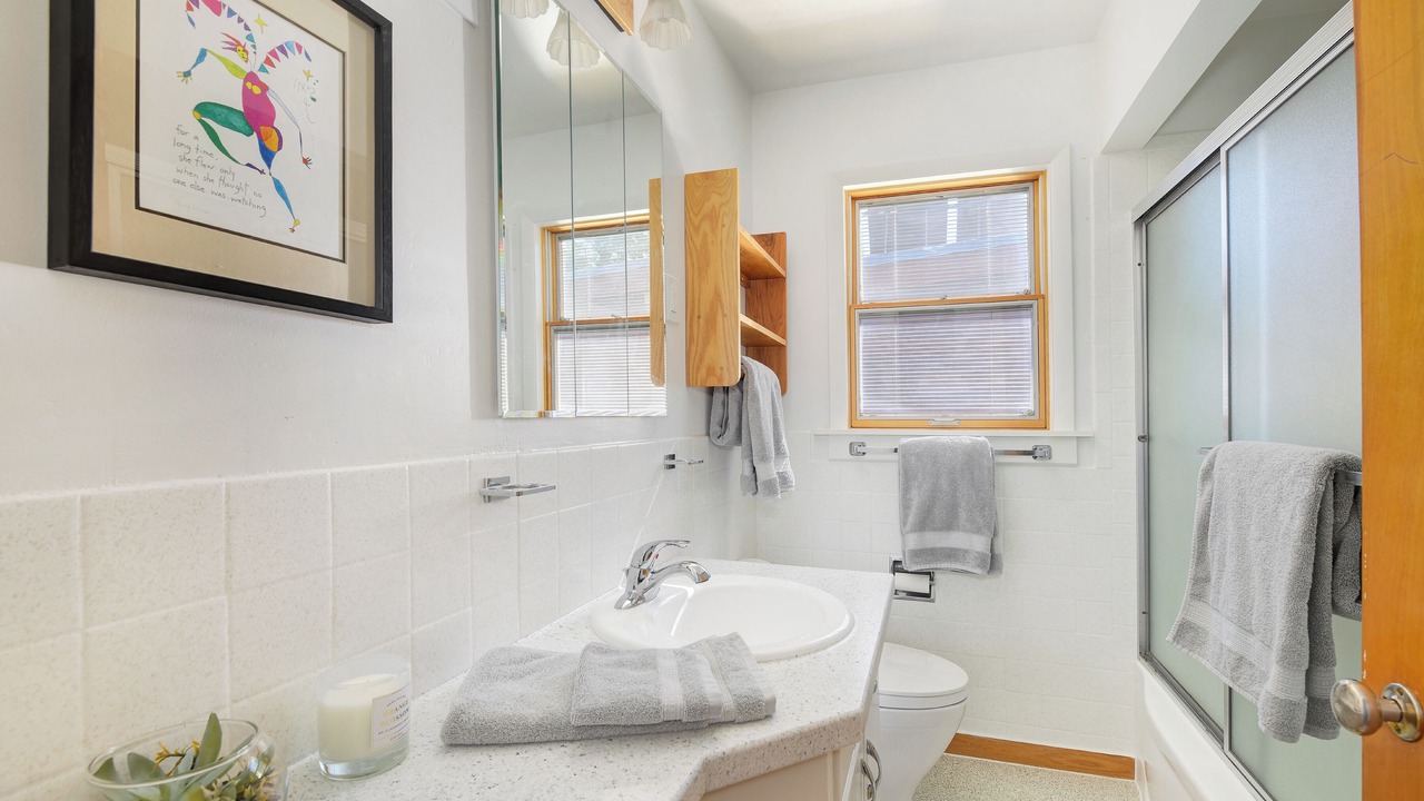 Photo of Bathroom in Newlands