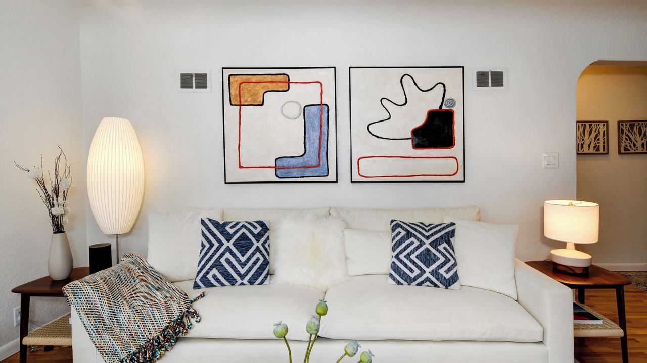 Photo of Livingroom in Newlands