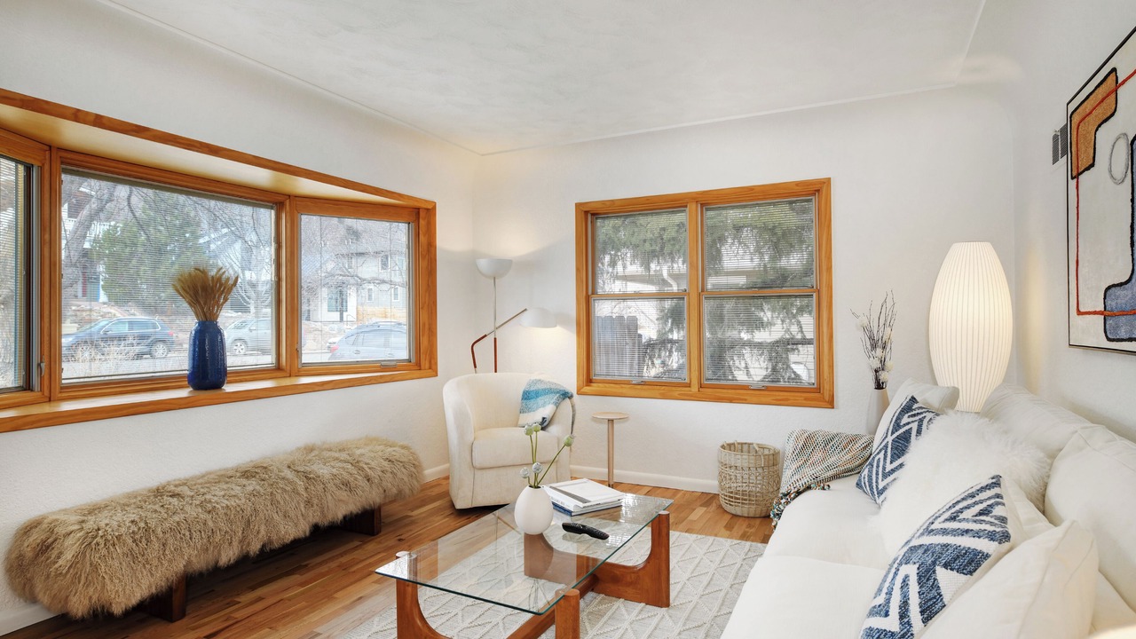 Photo of Livingroom in Newlands