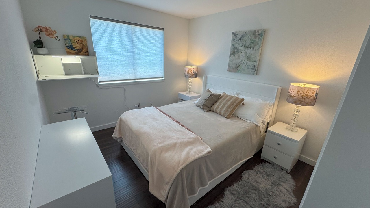 Photo of Bedroom in East Colfax