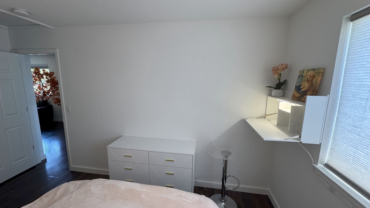 Photo of Bedroom in East Colfax