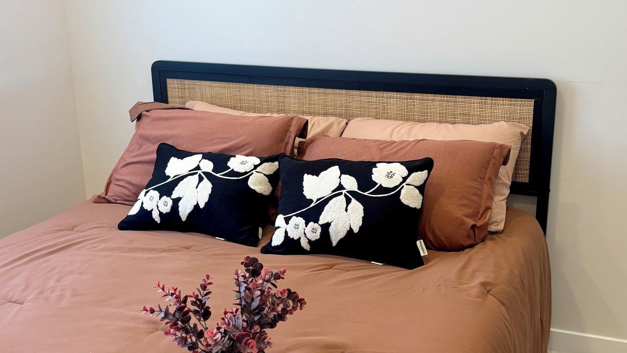 Photo of Bedroom in Lakeside