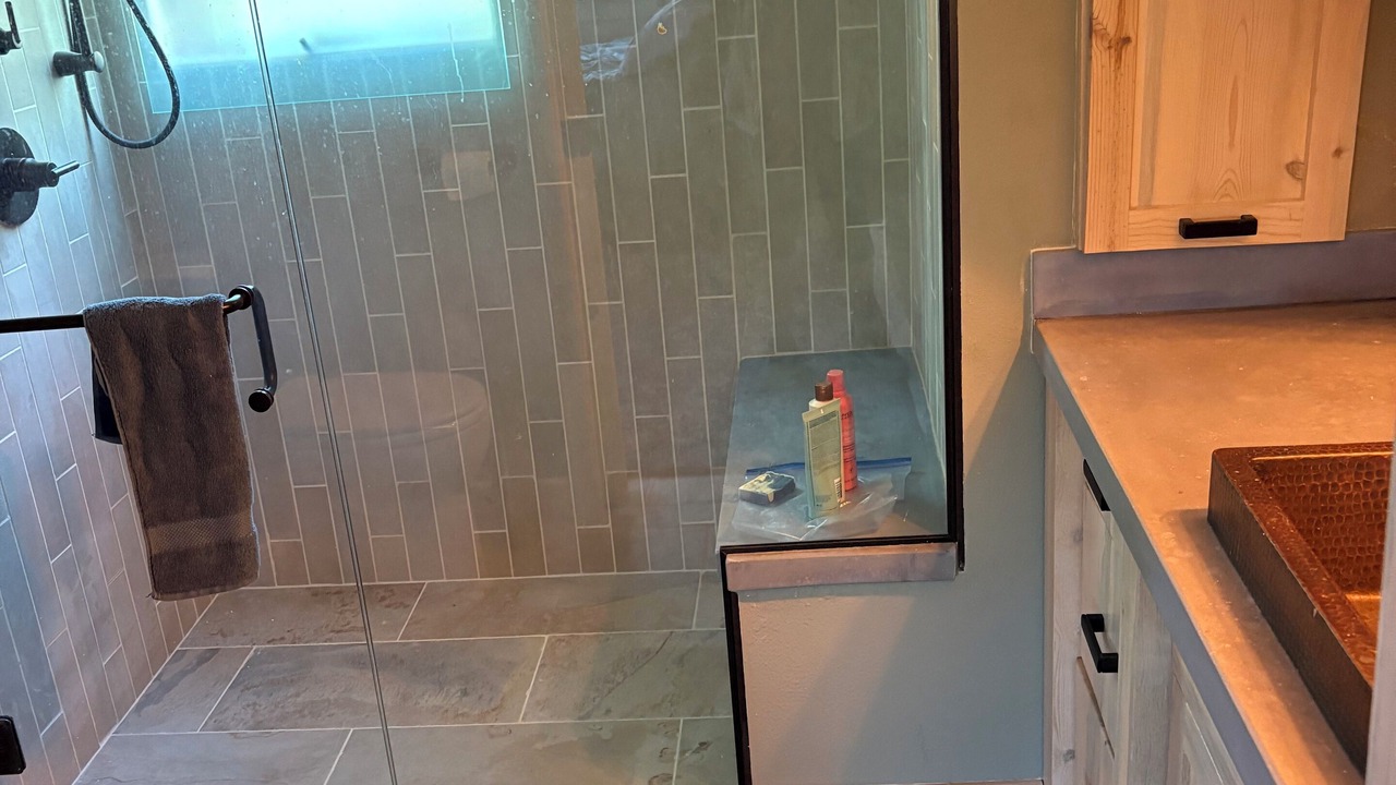 Photo of Bathroom in Newlands