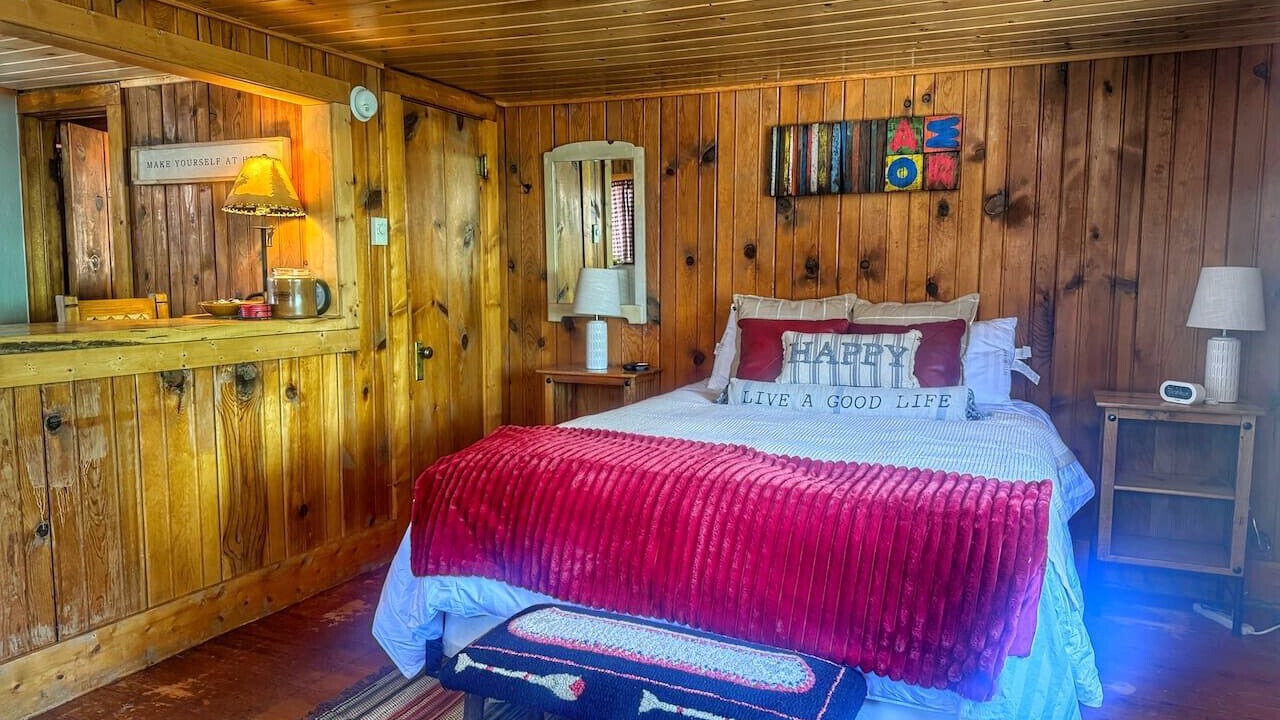 Photo of Bedroom in Grand Lake
