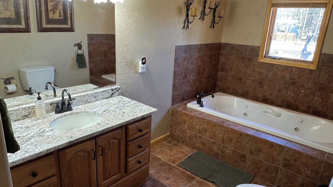Photo of Bathroom in Grand Lake